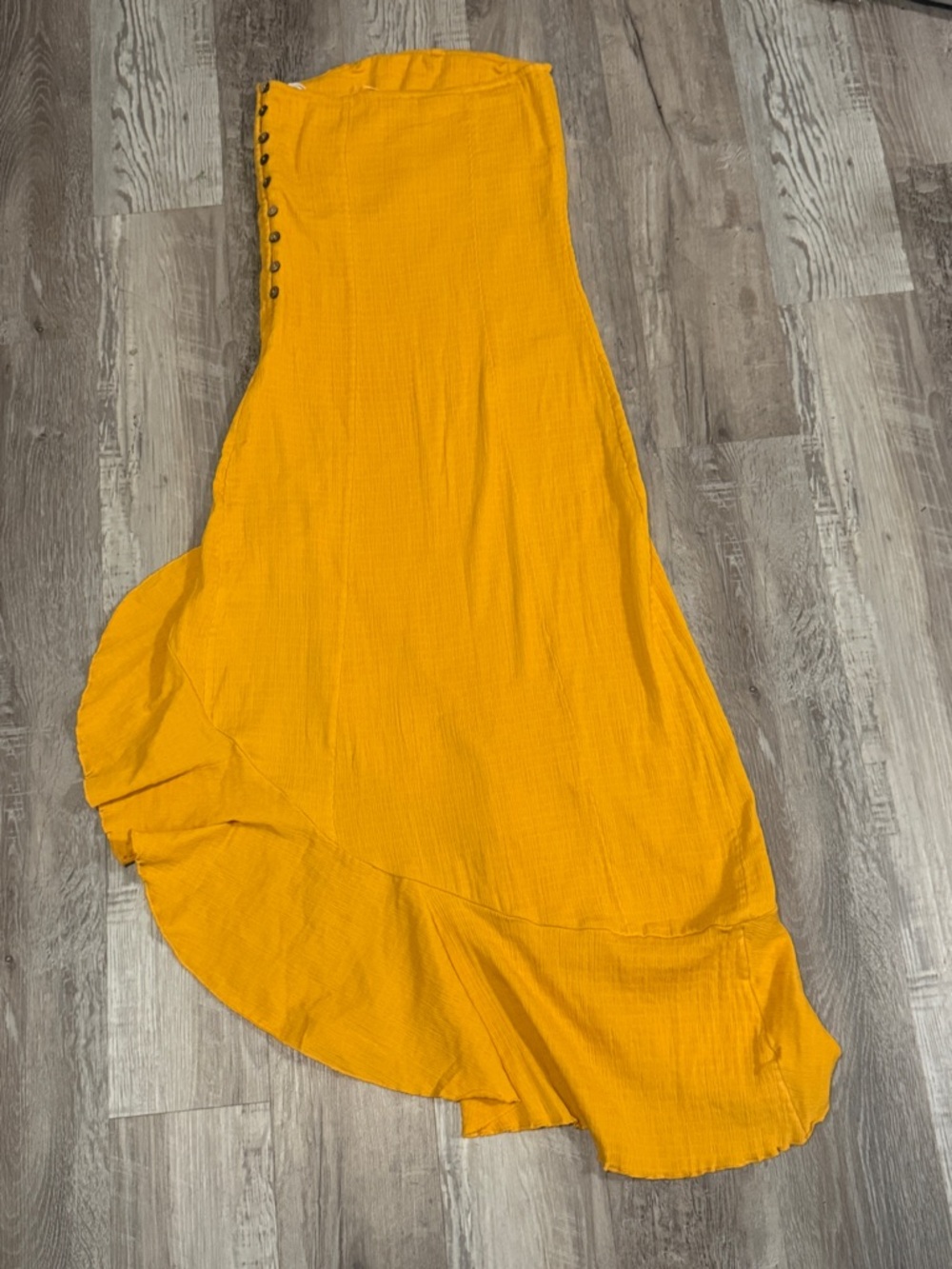 Free People size M Mustard Yellow Strapless
Midi dress summer vacation